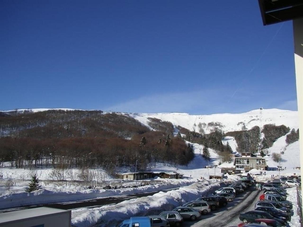 Apartment Studio Cabine Avec Balcon A Proximite Des Pistes Besse-et-Saint-Anastaise Esterno foto